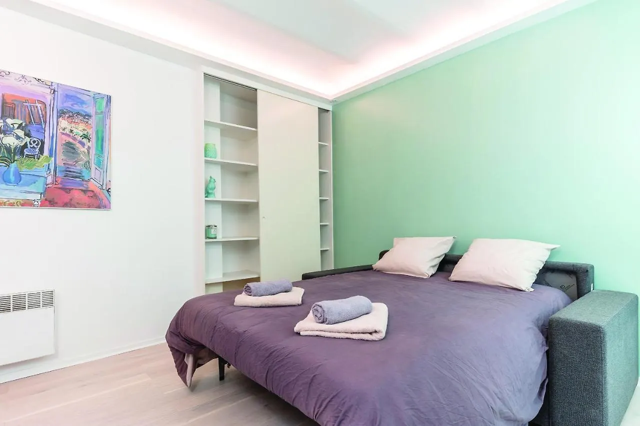 Apartment Lovely Studio - St Michel - 18 Sqm